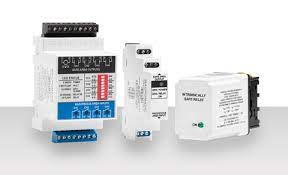 Macromatic intrinsically safe barrier relays